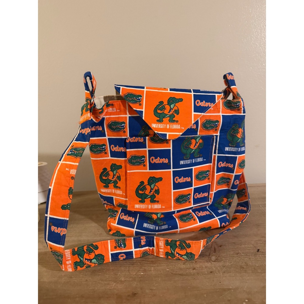 University of Florida Gators Fabric Crossbody Bag Purse Magnetic Snap Closure